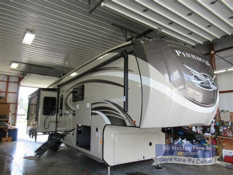 Jayco Pinnacle Fifth Wheel Review - Gayle Kline RV Center Blog