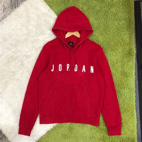 Jordan hoodie, Women's Fashion, Coats, Jackets and Outerwear on Carousell