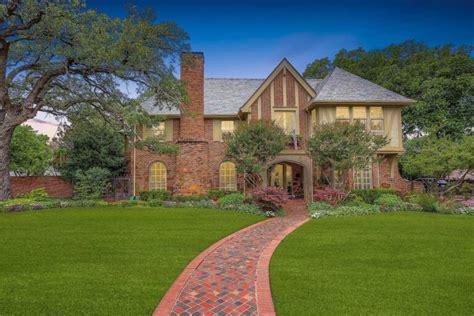 Fort Worth - Browse your dream homes in Texas