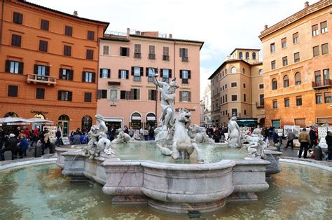 Piazza Navona, Rome – Italy - Traveldigg.com