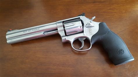 Smith & Wesson 686 Revolver | AfricaHunting.com