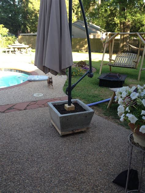 Offset patio umbrella, Outdoor umbrella stand, Diy umbrella base