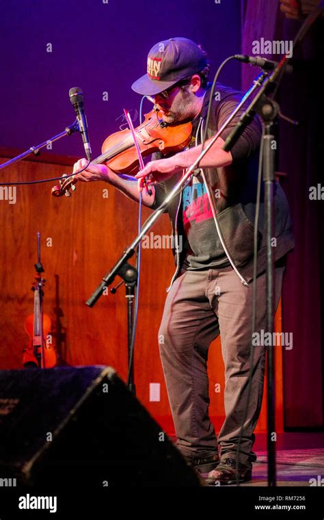 Ashley MacIsaac performance, Rogue Folk Club, Vancouver, British ...