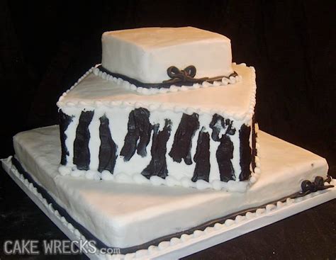 11 Epic Fail Wedding Cakes Photo - Worst Wedding Cake Fails, Wedding ...