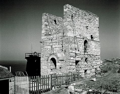 Levant Mine - Cornish Mine Images - History in Black and White