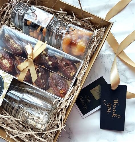 Delicious Date Gift Hampers