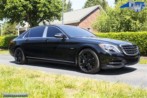 Black Maybach S600 — Dreamworks Motorsports