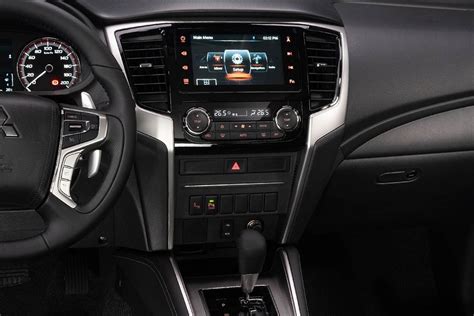 Mitsubishi Strada Interior & Exterior Images, Colors & Video Gallery ...