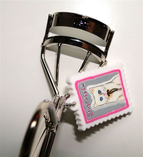 Shu Uemura Shupette Eyelash Curler* - The Luxe List