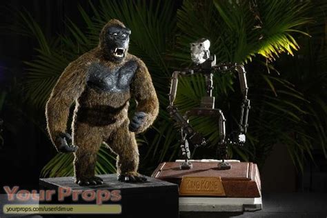 King Kong KONG studio scale fully functional stop motion puppet replica ...