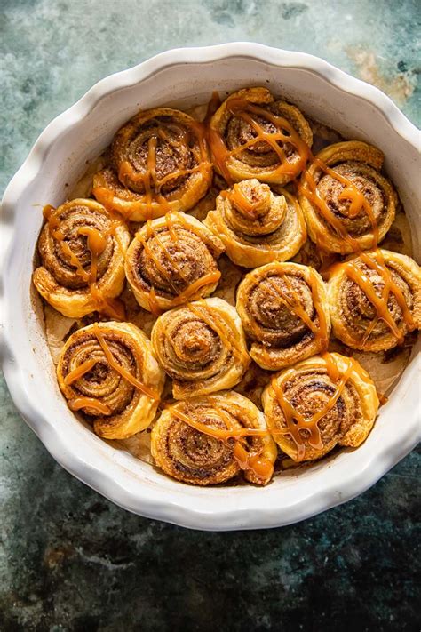 Puff Pastry Cinnamon Rolls (Quick and Easy)