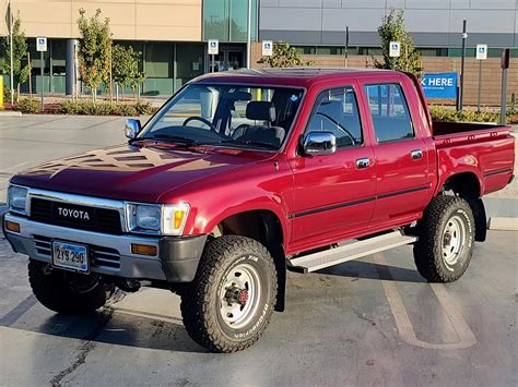 1989 Toyota Pickup / Hilux - 5th Gen Market - CLASSIC.COM