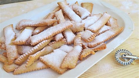 Nonna's Chiacchiere (Italian Fried Cookies) Recipe - La... | Doovi