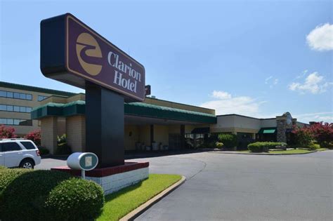 Clarion Hotel West Memphis I-40 I-55 in West Memphis (AR) - Room Deals, Photos & Reviews