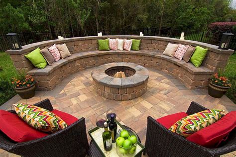 Inspiring Round firepit design for outdoor living and gathering space ideas Part 23 | https ...