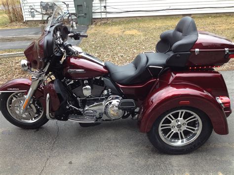 2015 Harley-Davidson® Custom Trike (Mysterious Red), Davisburg ...