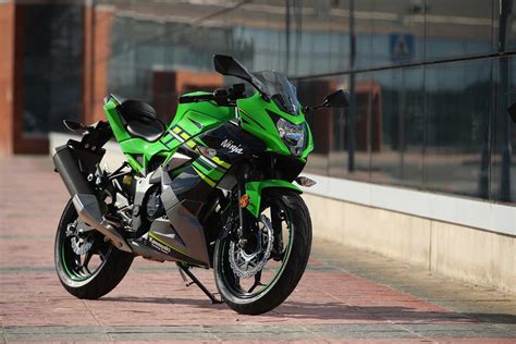 KAWASAKI NINJA 125 (2019-on) Review