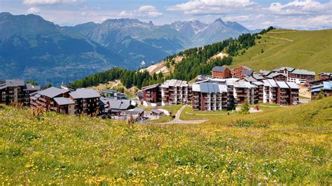 Paradiski Hotels: 6,769 Cheap Paradiski Hotel Deals