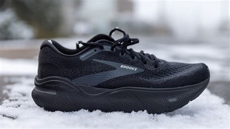 Brooks Ghost Max Review: The Ghost with the Most | Meta Endurance