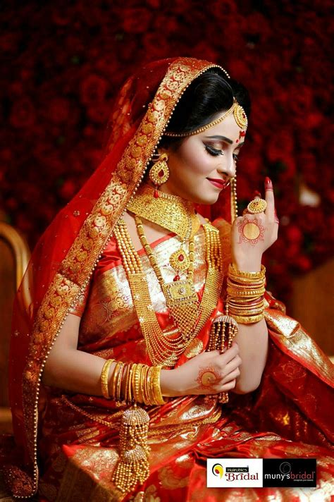 Pin on Bridal Jewellery | Indian wedding photography poses, Bride ...