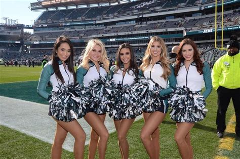 Philadelphia eagles cheerleaders, Eagles cheerleaders, Nfl cheerleaders