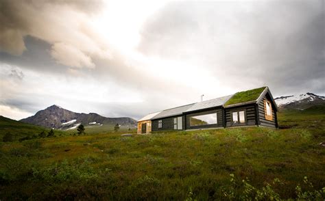 This rustic Norwegian cabin looks like four different buildings all ...