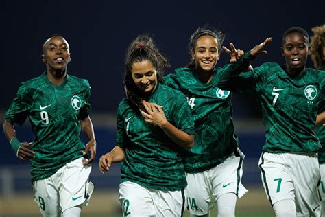 Saudi Arabia women's football team plays first match at home