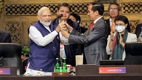 G20 Summit 2022: Indonesia hands over G20 presidency to India as Bali ...