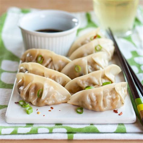 CHINESE PORK DUMPLINGS WITH XO SAUCE – Learn to Wok