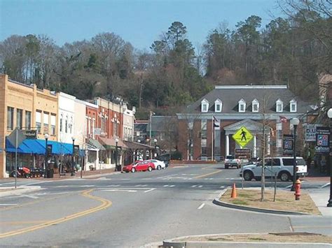 Cheap Calhoun Apartments for Rent from $600 | Calhoun, GA