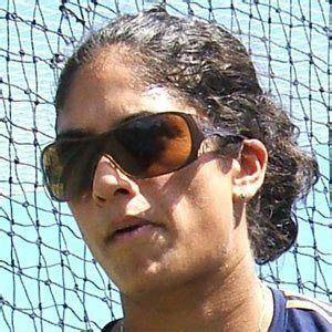 Lisa Sthalekar - Age, Family, Bio | Famous Birthdays