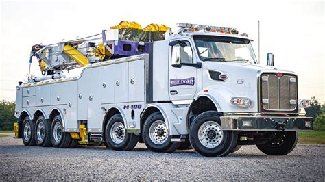 Monstrous Tri-Steer Peterbilt Truck Is a 100-Ton Wrecker for Those Big Jobs