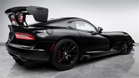 One of the last Dodge Vipers ever is up for sale | Top Gear