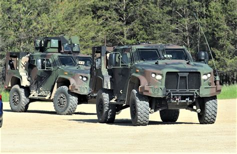 JLTV Program Proves the Army Can Acquire a New Combat Vehicle ...