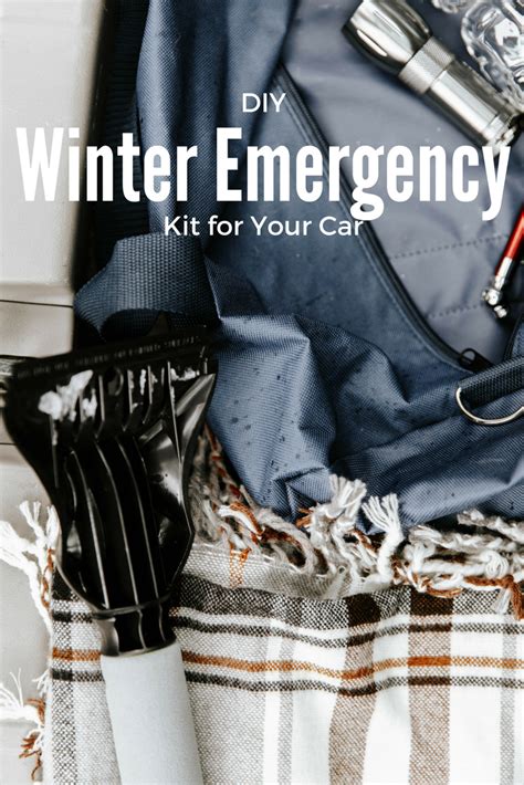 How to Make a Winter Emergency Kit for Your Car