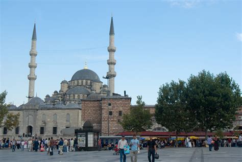 Eminönü Yeni Cami (New Mosque) | Istanbul through my eyes