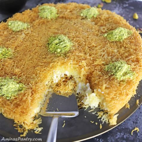 Knafeh | Amira's Pantry