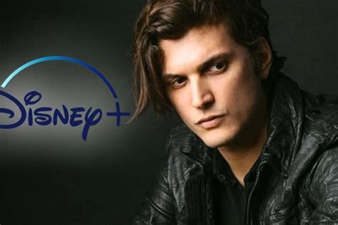 ‘Descendants: The Rise of Red’ At Disney+ Casts Alex Boniello As Jack ...