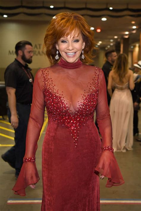 Remembering Reba McEntire's Iconic 1993 CMA Red Dress