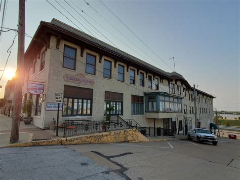 hotels in alton illinois area - Elida Steel