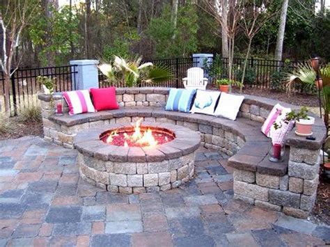 Backyard fire pit landscaping ideas - large and beautiful photos. Photo ...