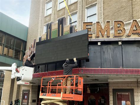 Embassy Theatre Hosts a Marquee Attraction - Sign Builder Illustrated, The How-To Sign Industry ...