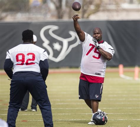 Veteran nose tackle Vince Wilfork provides Texans plenty of playoff experience - Ultimate Texans