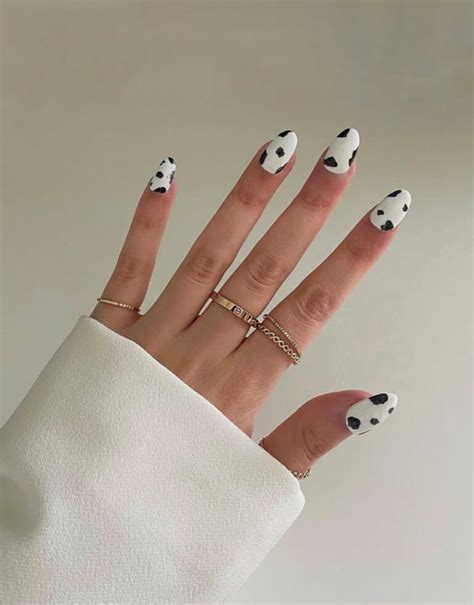 21+ Cow Print Nails That’ll Make You Love This Viral Trend (pink, black ...