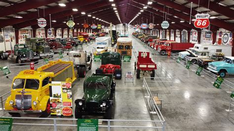 Iowa 80 Trucking Museum - Vintage Truck & Memorabilia Museum