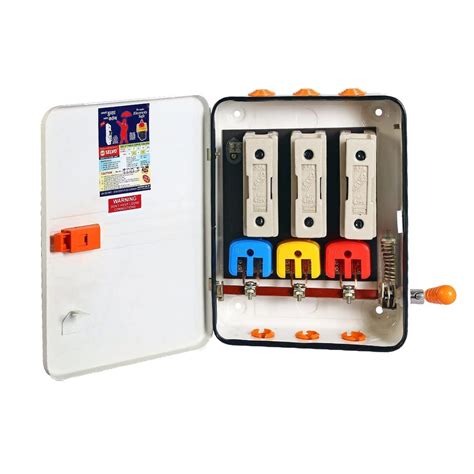 SELVO 32A 415 Volts Three Phase Neutral Rewireable Switch Fuse Units : Amazon.in: Industrial ...