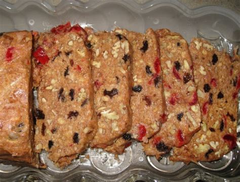 graham cracker fruit cake