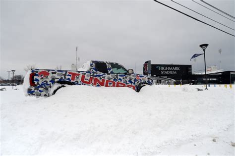 Buffalo Bills Hiring Fans to Shovel Snow for Big Playoff Game