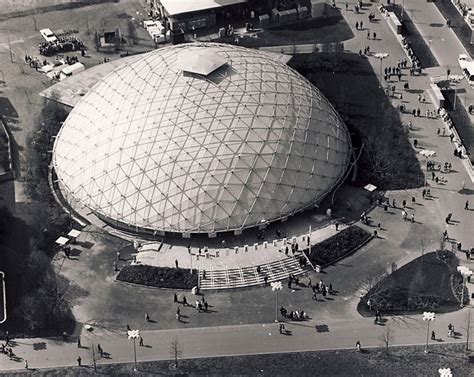 The 1964-1965 New York World's Fair - The World's Fair Pavilion