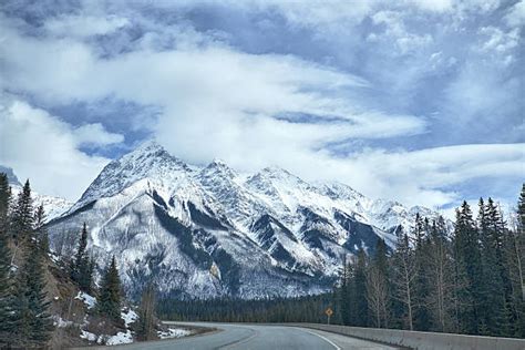 Calgary Mountains Stock Photos, Pictures & Royalty-Free Images - iStock